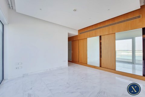 Jumeirah Beach Residence, Dubai, UAE의 임대용 아파트 침실 3개, 241제곱미터 번호 628171 - 사진 8