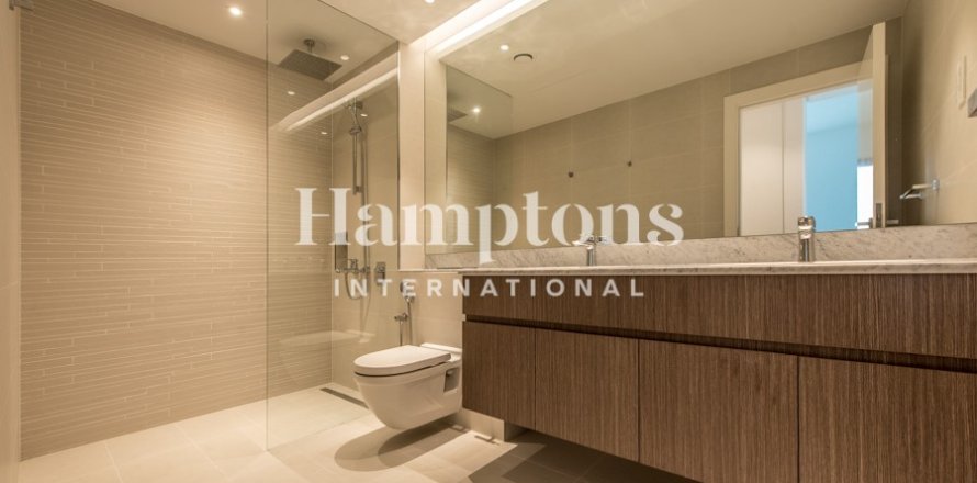 Apartment in Al Sufouh, Dubai, UAE 2 bedrooms, 118.34 sq.m. № 692040