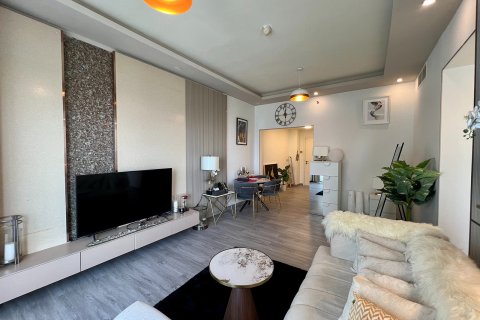 Apartmen di Jumeirah Lake Towers, Dubai, UAE 1 bilik tidur, 69.41990869 meter persegi № 692038 - foto 11