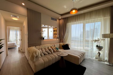Apartmen di Jumeirah Lake Towers, Dubai, UAE 1 bilik tidur, 69.41990869 meter persegi № 692038 - foto 8