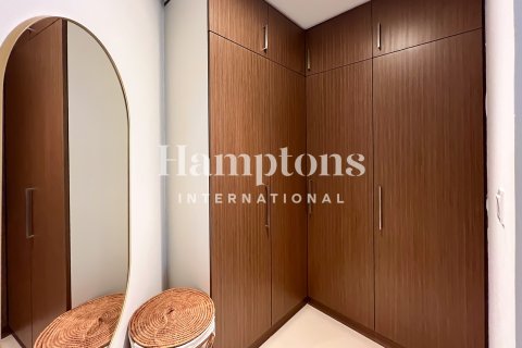 Apartmen di Dubai Marina, Dubai, UAE 1 bilik tidur, 74.48033510 meter persegi № 692039 - foto 10