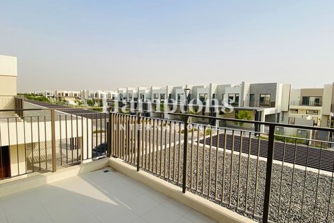 Adosado en alquiler en Dubai South (Dubai World Central), Dubai, EAU 4 dormitorios, 217.47012949 m2 № 721090 - foto 6