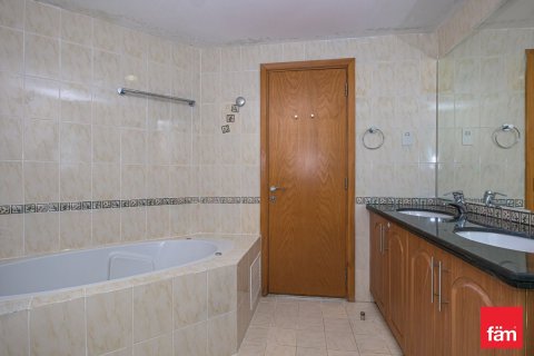 Appartement à louer à Dubai Marina, Dubai, EAU 3 chambres, 198.3 m2 № 755018 - photo 8