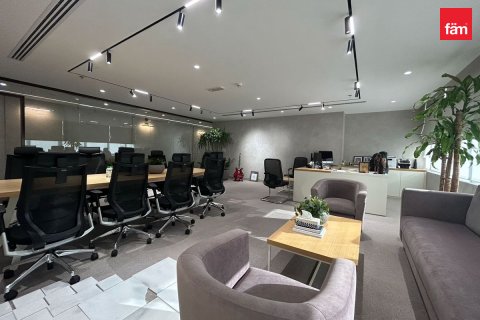 Dubai, BAE’de kiralık ofis 111.4 m&sup2; No 755017 - fotoğraf 17