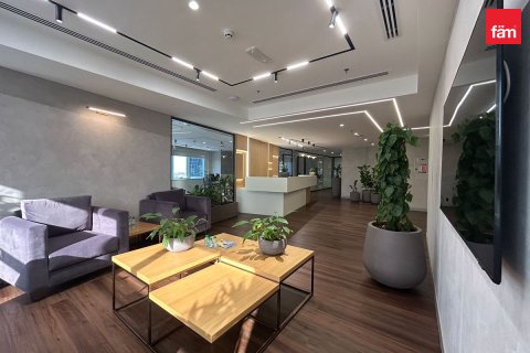 Dubai, BAE’de kiralık ofis 111.4 m&sup2; No 755017 - fotoğraf 15