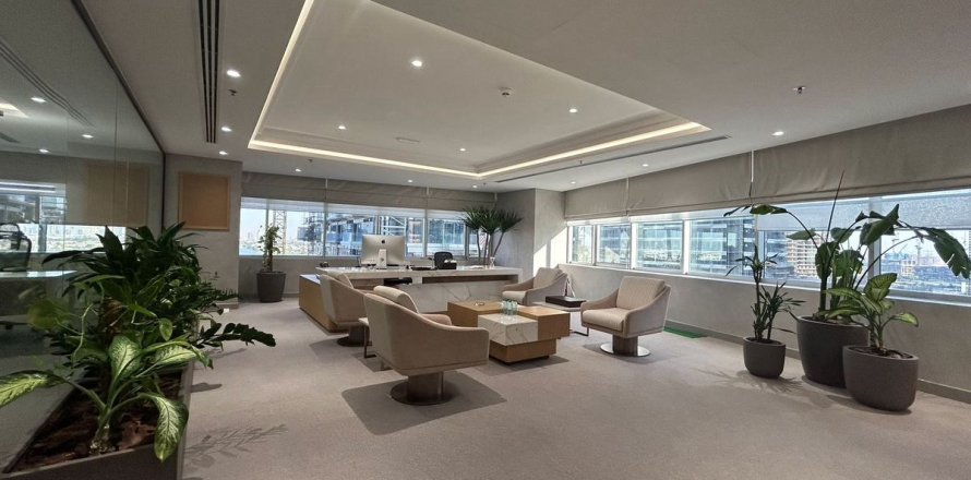 Dubai, BAE’de ofis 111.4 m&sup2; No 755017
