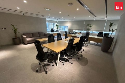 Dubai, BAE’de kiralık ofis 111.4 m&sup2; No 755017 - fotoğraf 7