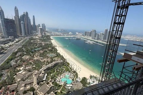 Apartment in Palm Jumeirah, Dubai, UAE 4 bedrooms, 399.7 sq.m. № 755021 - photo 3