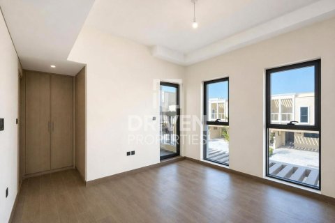 Üürile anda ridamaja asukohaga Damac Lagoons, Dubai, AÜE: 4 magamistoaga, 144 m² Nr 765492 - pilt 8