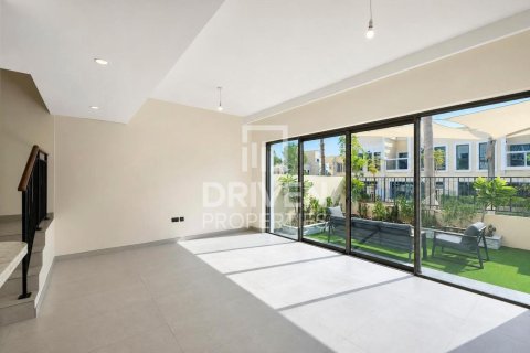 Üürile anda ridamaja asukohaga Damac Lagoons, Dubai, AÜE: 4 magamistoaga, 144 m² Nr 765492 - pilt 1