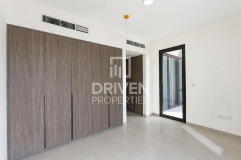 Stadthaus zur Miete in The Valley, Dubai, VAE 4 Schlafzimmer, 256.51 m2 Nr. 765495 - Foto 17