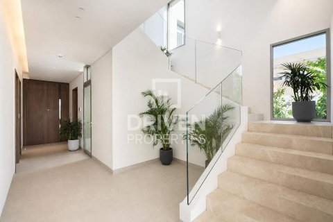 Βίλα σε Jumeirah Park, Dubai, ΗΑΕ 5 υπνοδωμάτια, 560.95 τ.μ. Αρ. 765494 - φωτογραφία 8