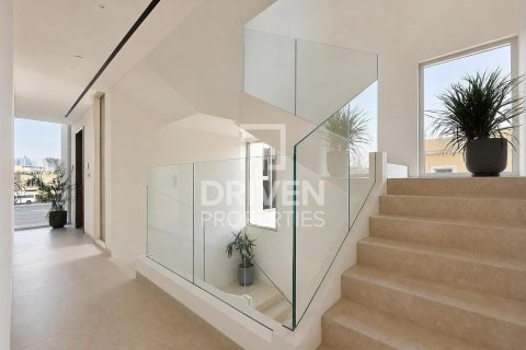 Βίλα σε Jumeirah Park, Dubai, ΗΑΕ 5 υπνοδωμάτια, 560.95 τ.μ. Αρ. 765494 - φωτογραφία 25