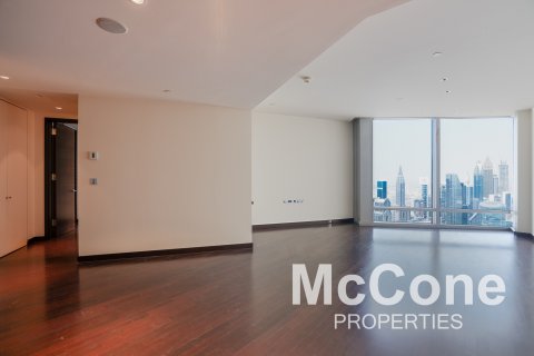 Apartament në Downtown Dubai (Downtown Burj Dubai), Emiratet e Bashkuara Arabe 2 dhoma gjumi, 191.01 m2. № 587240 - Foto 1