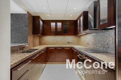 Apartament në Downtown Dubai (Downtown Burj Dubai), Emiratet e Bashkuara Arabe 2 dhoma gjumi, 191.01 m2. № 587240 - Foto 6