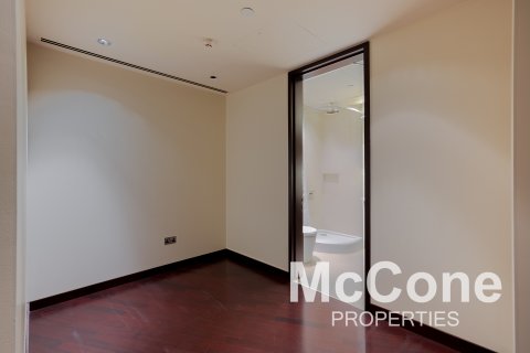 Apartament në Downtown Dubai (Downtown Burj Dubai), Emiratet e Bashkuara Arabe 2 dhoma gjumi, 191.01 m2. № 587240 - Foto 19