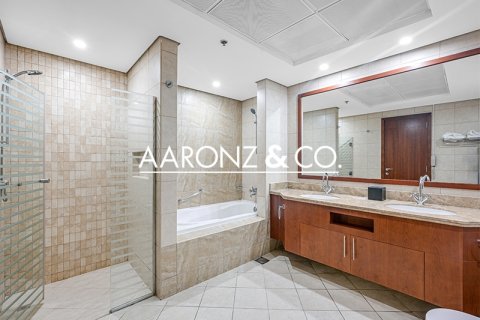 Apartment til leje i Jumeirah Beach Residence, Dubai, UAE 4 soveværelser, 312 kvm № 690562 - foto 16