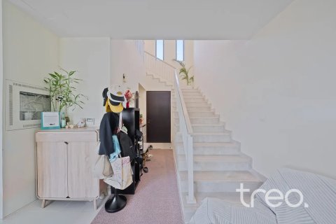 Townhouse in Reem, Dubai, UAE 3 bedrooms, 220.27 sq.m. № 741104 - photo 6