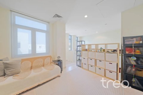 Townhouse in Reem, Dubai, UAE 3 bedrooms, 220.27 sq.m. № 741104 - photo 8