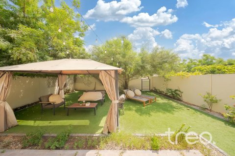 Townhouse in Reem, Dubai, UAE 3 bedrooms, 220.27 sq.m. № 741104 - photo 21