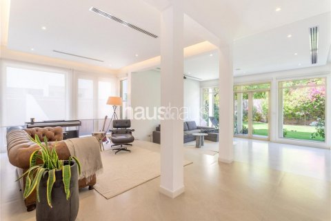 Villa sa Arabian Ranches, Dubai, UAE 4 silid-tulugan, 299 sq.m. № 625954 - larawan 2