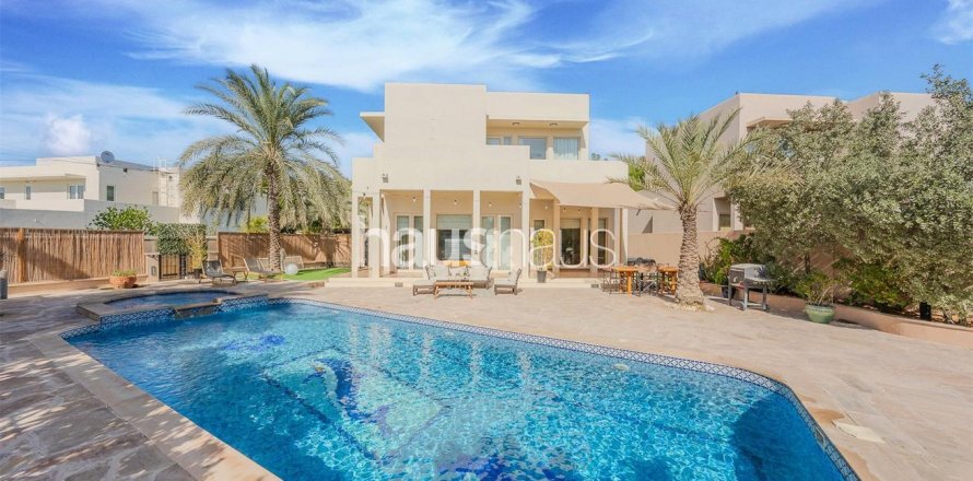 Villa a Arabian Ranches, Dubai, EAU 5 camere da letto, 390 mq. № 625955