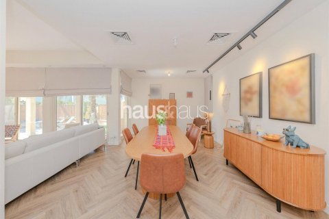 Villa in vendita a Arabian Ranches, Dubai, EAU 5 camere da letto, 390 mq. № 625955 - foto 6