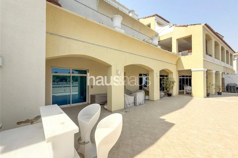 Huoneisto Dubai Investment Park, Arabiemiraatit 3 makuuhuonetta, 417 m2 № 626102 - kuva 16