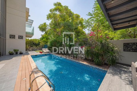 Villa til salgs i Mohammed Bin Rashid City, Dubai, Emiratene 5 soverom, 715 kvm Nr. 682683 - Foto 12