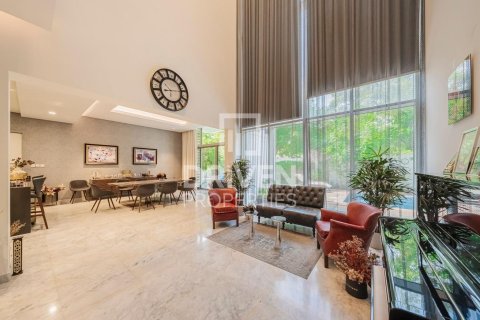 Villa til salgs i Mohammed Bin Rashid City, Dubai, Emiratene 5 soverom, 715 kvm Nr. 682683 - Foto 7