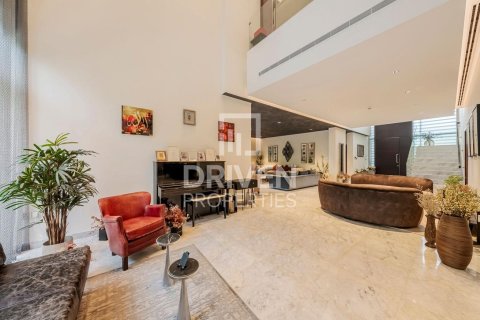 Villa til salgs i Mohammed Bin Rashid City, Dubai, Emiratene 5 soverom, 715 kvm Nr. 682683 - Foto 6