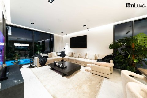 Vila u gradu Tilal Al Ghaf, Dubai, UAE 5 spavaće sobe, 619 m2 Br. 692985