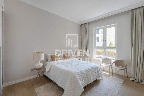 Apartmen di Jumeirah, Dubai, UAE 2 bilik tidur, 120.31 meter persegi № 768678 - foto 3