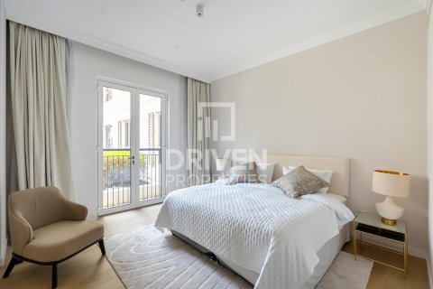 Apartmen di Jumeirah, Dubai, UAE 2 bilik tidur, 120.31 meter persegi № 768678 - foto 9