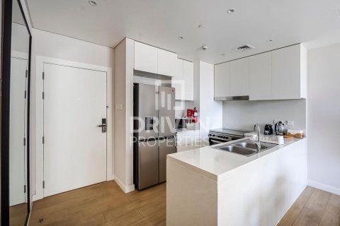 Apartmen di Jumeirah, Dubai, UAE 2 bilik tidur, 120.31 meter persegi № 768678 - foto 7
