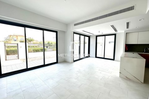 Müüa ridamaja asukohaga Dubai Land, Dubai, AÜE: 4 magamistoaga, 234 m² Nr 592610 - pilt 2