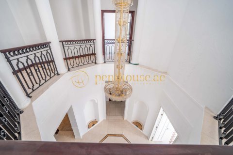 Vilë në Palm Jumeirah, Dubai, Emiratet e Bashkuara Arabe 4 dhoma gjumi, 622 m2. № 592609 - Foto 3