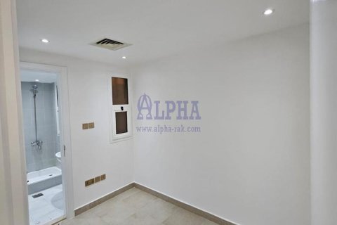 Apartmen di Al Hamra Village, Ras Al Khaimah, UAE 3 bilik tidur, 232 meter persegi № 709623 - foto 10