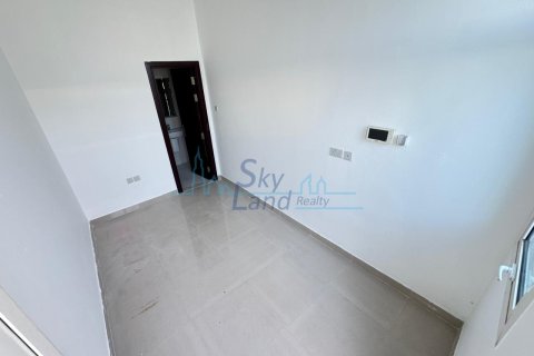 Huvila Al Barsha, Dubai, Arabiemiraatit 5 makuuhuonetta, 371.6 m2 № 662068 - kuva 11