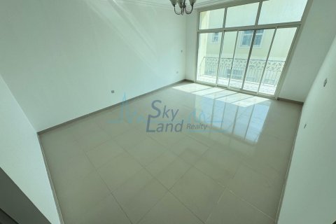 Huvila Al Barsha, Dubai, Arabiemiraatit 5 makuuhuonetta, 371.6 m2 № 662068 - kuva 23