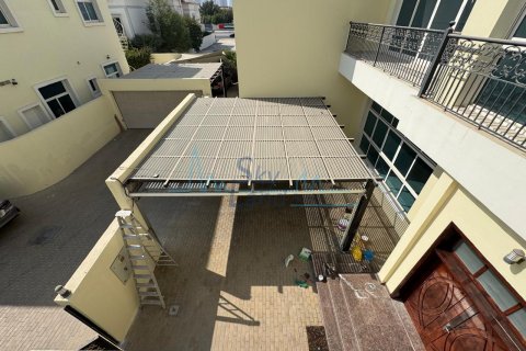 Huvila Al Barsha, Dubai, Arabiemiraatit 5 makuuhuonetta, 371.6 m2 № 662068 - kuva 29