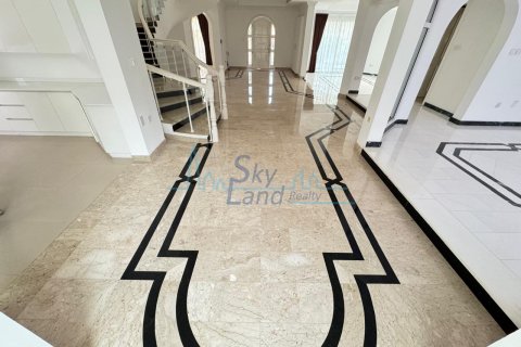 Vila di Umm Suqeim, Dubai, UEA 5 kamar tidur, 464.5 m2 nomor 662071 - foto 5