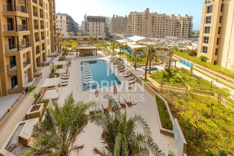 Apartman u gradu Umm Suqeim, Dubai, UAE 2 spavaće sobe, 111 m2 Br. 655483 - Slika 2