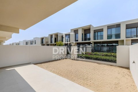 Rijtjeshuis te huur in The Valley, Dubai, VAE 3 slaapkamers, 174 vr.m., nr 655489 - foto 17