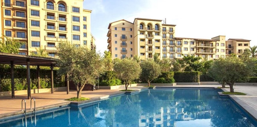 Dubai、UAEにあるマンション 2ベッドルーム、136.9 m2 No696735