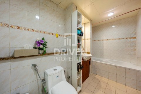 Снять в аренду квартиру в Джумейра Лейк Тауэрс, Дубай, ОАЭ 3 спальни, 137м2, № 684342 - фото 13