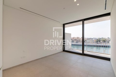 شقة للإيجار في جميرا، دبي، الإمارات العربية المتحدة 4 غرفة نوم ، 331 متر مربع ، رقم 684340 - صورة 11