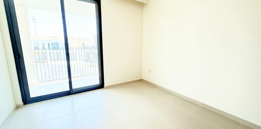 Városi lakóépület itt: Dubai, EAE, 3 hálószoba, 149.5 m², azonosító: 735318