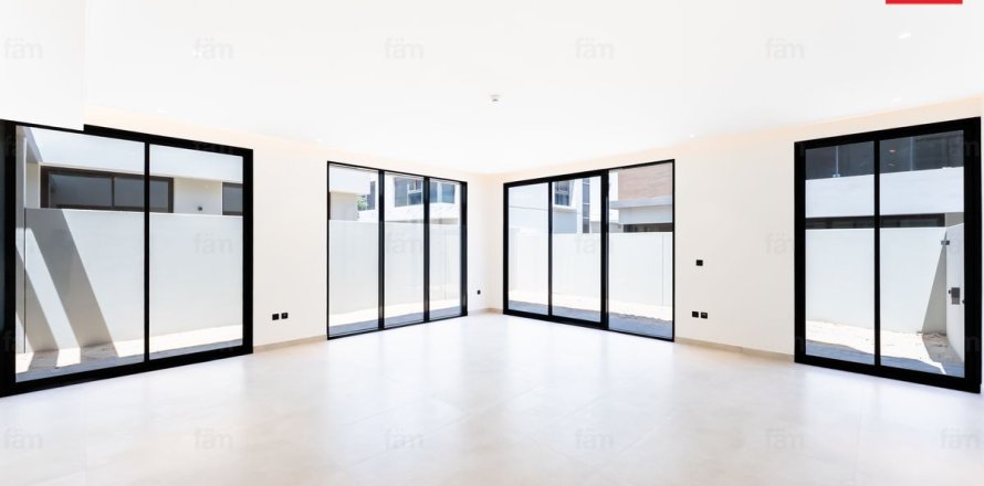 Vila u Dubai, UAE 281.6 m2, 3 spavaćih soba Br. 709988