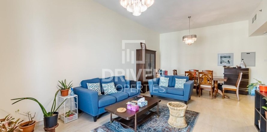 Appartamento a Al Furjan, Dubai, EAU 2 camere da letto, 130 mq. № 654749